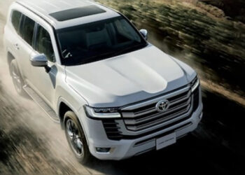 تويوتا لاند كروزر 300 موديل 2026 الجديدة