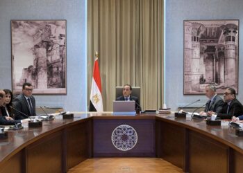 رئيس الوزراء يتابع سير الأعمال في مشروع توسعة كورنيش الإسكندرية وإجراءات تشغيل مشروع حدائق تلال الفسطاط