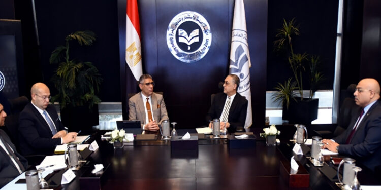 تعاون بين الهيئة العامة للاستثمار والمناطق الحرة ومحافظة الجيزة للترويج للفرص الاستثمارية