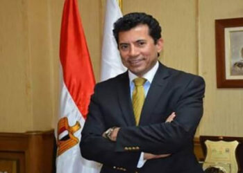 وزير الشباب يوجه بتكثيف البرامج والأنشطة بالمنشأت الشبابية والرياضية وفتح مراكز الشباب أمام الجمهور