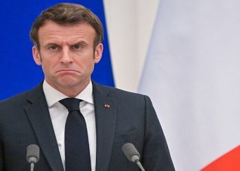 ماكرون يكشف عن مقترح لهدنة “جزئية” في أوكرانيا