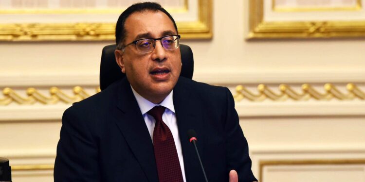 رئيس الوزراء: أثر سعر الفائدة سيظل متواجد فى العام المالى القادم