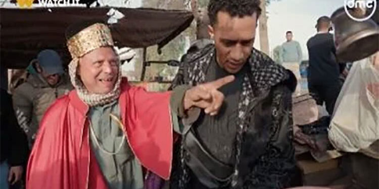 مدفع رمضان.. بائع سندوتشات يفوز بـ100 ألف جنيه.. والفنان: “ربنا جعلنى سبب”