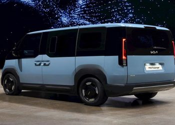 كيا تكشف النقاب عن PV5 الكهربائية الجديدة بحجم عملاق