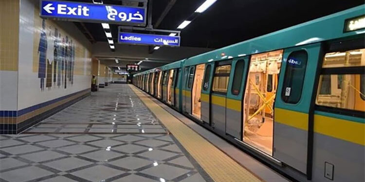 النقل تعلن مواعيد تشغيل خطوط مترو الأنفاق الثلاثة والقطار الكهربائي الخفيف ( LRT)