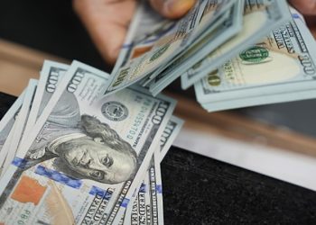 أسعار الدولار في مصر اليوم الأحد