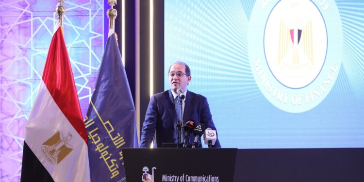 وزيرا الاتصالات والمالية يشهدان فعاليات الملتقى الثانى “المهنيين المستقلين “Freelancers