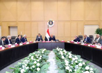 وزير الصناعة