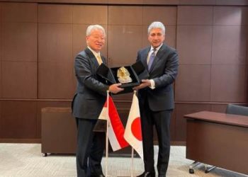 وزير السياحة