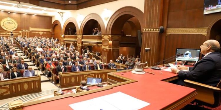 الشيوخ يوافق على إحالة طلبي المناقشة العامة إلى لجنة الشئون الدستورية والتشريعية