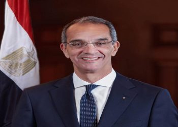 وزير الاتصالات