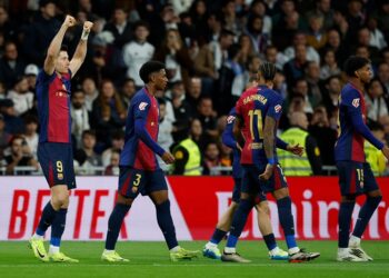 موعد مباراة برشلونة وأوساسونا الليلة في الدوري الإسباني