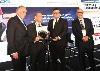 وزير الإسكان: القطاع العقاري يمثل ركيزة أساسية في التنمية الاقتصادية للدولة المصرية