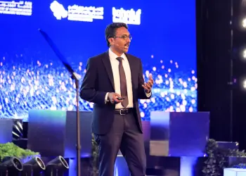 زوهو تطلق منصة “بروجيكتس بلاس” الذكية المدعومة بالذكاء الاصطناعي لإدارة المشاريع للمؤسسات