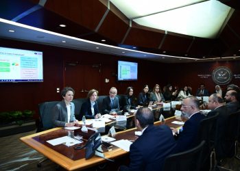 رئيس هيئة الرقابة المالية يعقد اجتماعاً مع البعثة المُشتركة للبنك الدولي ومؤسسة التمويل الدولية