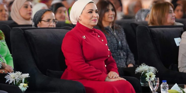 السيدة انتصار السيسى