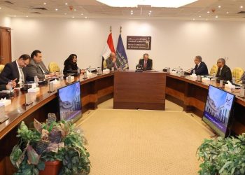 وزير الاتصالات