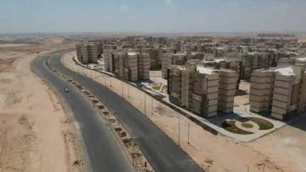 تسليم أراضي