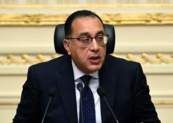 رئيس الوزراء: المنطقة الاقتصادية بالعين السخنة تشهد طفرة وبها 130 مصنعا