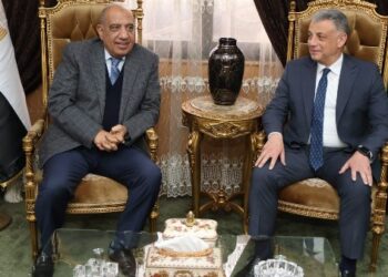 وزير الكهرباء والطاقة المتجددة فى زيارة ميدانية إلى محافظة الإسماعيلية