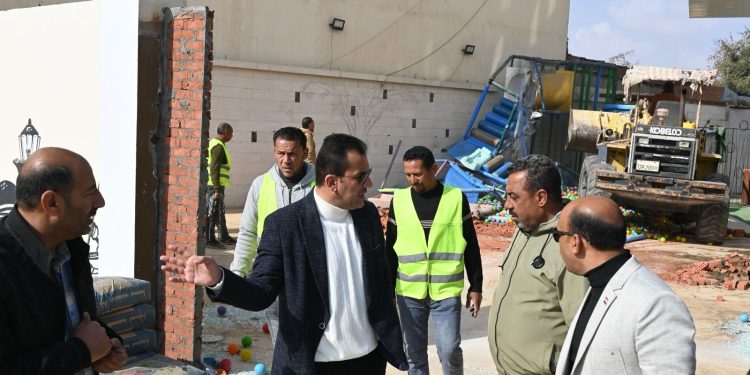 وزير الإسكان يُصدر قرارين لإزالة تعديات ومخالفات بناء  بالعبور الجديدة والساحل الشمالي.. ومواصلة الحملات بعدة مدن