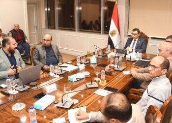 وزير الإسكان يتابع استعدادات تنفيذ المشروعات السكنية الجديدة خلال الفترة المقبلة