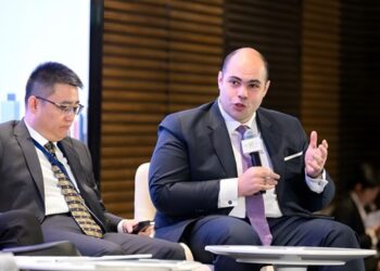 رئيس جهاز حماية المنافسة يشارك في مؤتمر “تبادل خبرات المنافسة” بهونغ كونغ