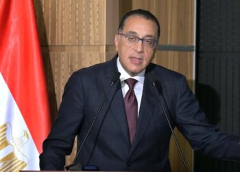 رئيس الوزراء: لا يوجد نقص فى أى سلعة بالأسواق ولدينا احتياطى