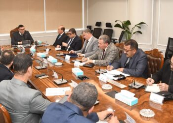 وزير الإسكان يتابع موقف المشروعات التي يتم تنفيذها ضمن المبادرة الرئاسية “حياة كريمة”