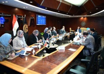 الرقابة المالية توافق على تسجيل مشروعين خفض طوعي للكربون بقاعدة بيانات الهيئة من سلطنة عمان والهند