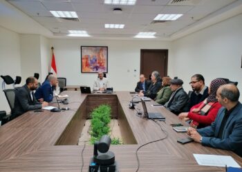 نائب وزير الاسكان يناقش مع ممثلي البنك الدولي سبل التعاون بالمشروعات المستقبلية