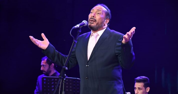 على الحجار يحيى حفلا غنائيا في دار الأوبرا