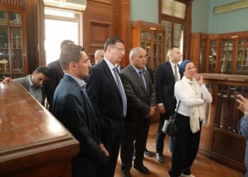 وزيرا الزراعة والبيئة يتفقدون المتحف الزراعي بالدقي واللمسات الأخيرة لمعرض زهور الربيع