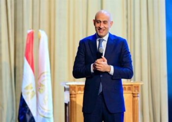 وزير التربية والتعليم يعتمد جداول امتحانات الدبلومات الفنية للعام الدراسى 2024 / 2025