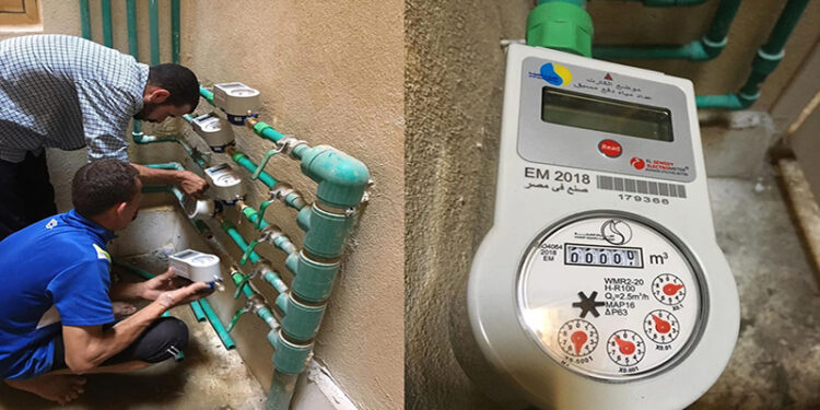 وزير الإسكان يُتابع موقف توريد وتركيب عدادات المياه مسبقة الدفع بالمدن الجديدة