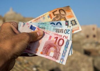 أسعار العملات في مصر اليوم الأحد