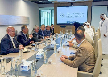 رئيس اقتصادية قناة السويس يزور ميناء خليفة ومدينة KEZAD وشركة Noatum