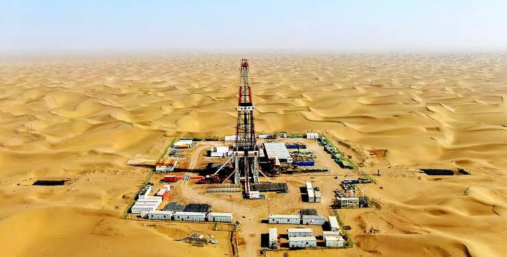 مصر تعلن عن ٣ اكتشافات بترولية جديدة في الصحراء الغربية