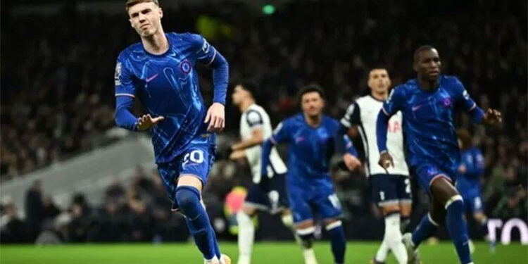 موعد مباراة تشيلسي ضد توتنهام في الدوري الإنجليزي الممتاز والقنوات الناقلة