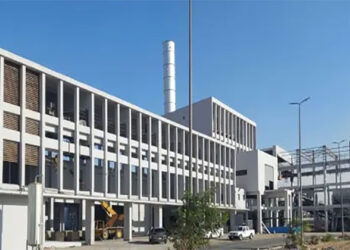 بعد توقف 5 سنوات.. “قطاع الأعمال”: إعادة تشغيل مصنع الفيروسليكون بشركة “كيما”