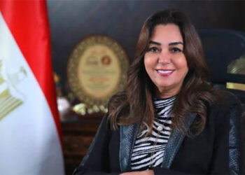 وزيرة التنمية المحلية تتلقي تقريراً حول متابعة الوضع بالمحافظات خلال أيام عيد الفطر