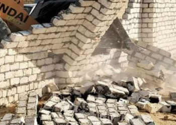 التنمية: تنفيذ الإزالة لـ41 حالة متغيرات مكانية غير قانونية في مراكز ومدن المحافظة