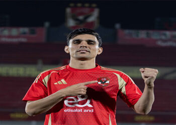 أشرف بن شرقى يقود الأهلى الليلة أمام صن داونز بدوري الأبطال الأفريقى