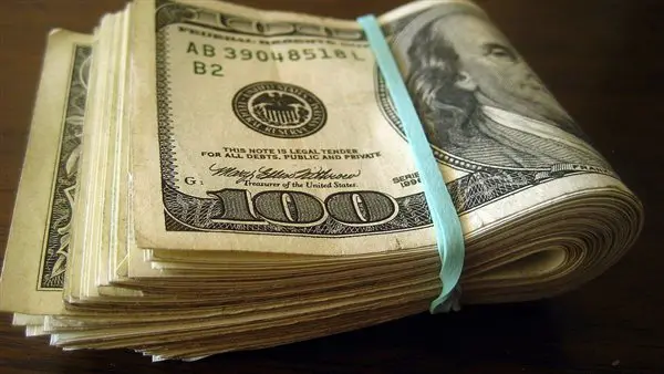 أقل سعر للدولار اليوم الثلاثاء في 10 بنوك