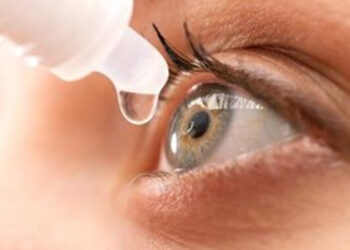 طرق طبيعية لعلاج جفاف العين