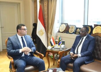 وزير الإسكان يُتابع معدلات تسويق عدد من مشروعات هيئة المجتمعات العمرانية الجديدة