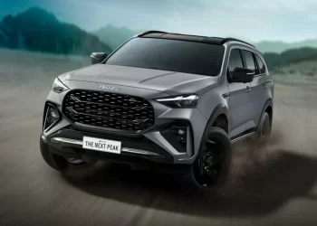 الأكثر شعبية بأسواق الخليج..مميزات وسعر سيارة ايسوزو MUX موديل 2025