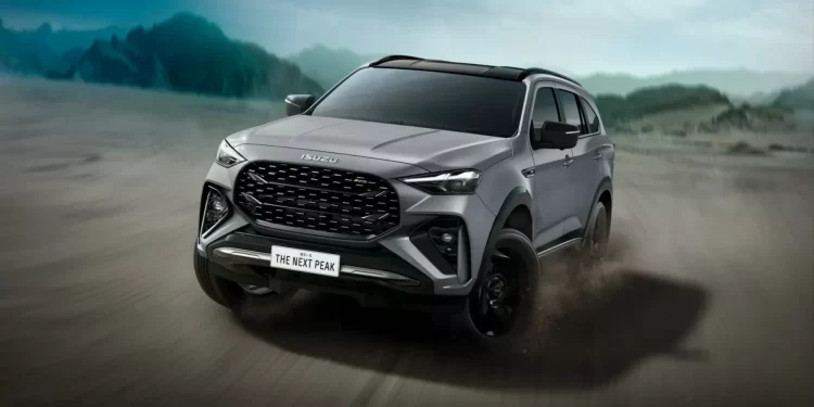 الأكثر شعبية بأسواق الخليج..مميزات وسعر سيارة ايسوزو MUX موديل 2025