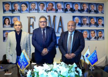 توقيع بروتوكول تعاون بين جائزة ليدرز وECMA لاختيار أفضل 25 شركة مدرجة في البورصة