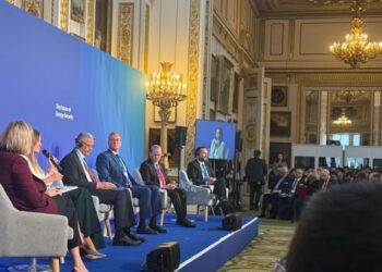 وزير البترول: نسعى لرفع نسبة الطاقات المتجددة في مزيج الطاقة المصري إلى 42٪ بحلول عام 2030